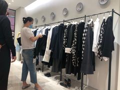 -LOEWE罗意威(北京SKP女装店(一层))
