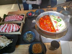 -湊湊火锅·茶憩(南京东路悦荟店)