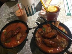 番茄浓汤鸡翅猪扒通粉-华嫂冰室(尖沙咀店)