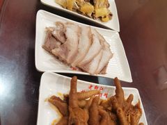 -老鄞江清水龙虾•赵赵家(江北店)