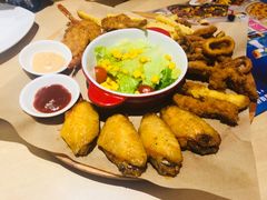 -必胜客(松雷店)