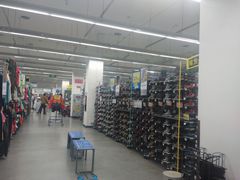 -迪卡侬(西华店)