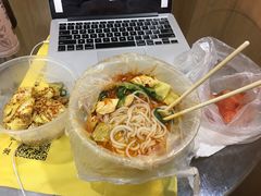 -二钢串叔麻辣烫(华龙大厦店)
