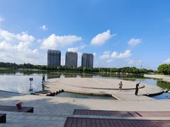 -南翔镇银翔湖公园