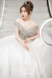 -艾米丽婚纱礼服
