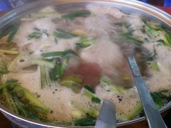 -牛一煲美食(江高店)