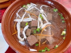 鸡鸭血汤-公园饭店