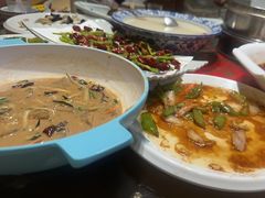 -快乐老家三鲜饺子东北菜(南六中路店)