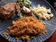 -Pistolera Mexican Cantina女枪手墨西哥餐厅(碧云路店)