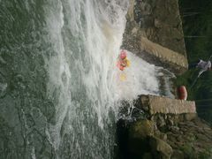 android_upload_pic-将军关探险漂流