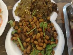 黄豆 油焖辣椒 双拼-张包铺(道外店)