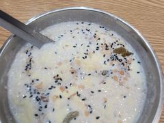 -白翔甜食店