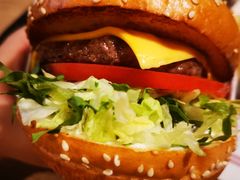 -The Habit Burger Grill 哈比特汉堡(复兴soho店)