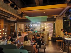 -The ROOF (通盈中心店)
