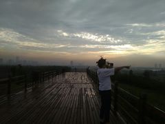 -汉长安城未央宫国家考古遗址公园