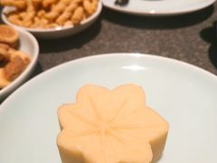 -梅间堂茶馆(绿地缤纷城店)