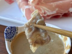 -楼外楼大刀肉传统火锅居(博学路店)