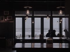 -海风酒吧 喝精酿 听民谣(阿那亚礼堂店)