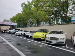 -爱车行 奥迪 奔驰 宝马 保时捷 路虎 专业 维修保养 原厂 奥迪改装升级 中心(静安店)