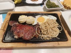 -豪客来牛排(中央花苑店)