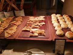 -海口绿发希尔顿酒店-田园汇自助餐·三文鱼·海鲜