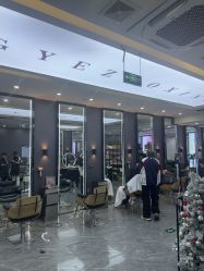 -藤野造型烫染·漂发