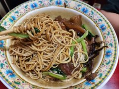 -金杨拉面王小吃面馆·牛三宝面·红烧牛肉粉