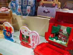 -钟书阁(群光广场店)