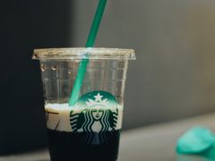 美式冰咖啡-星巴克臻选(外滩中心店)
