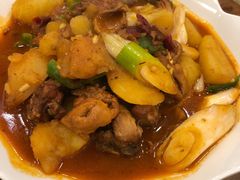 新疆大盘鸡-清真·玛丽亚新疆菜主题餐厅(浙江中路店)