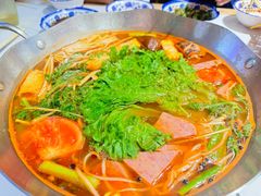 -王奋斗贵州酸汤牛肉火锅