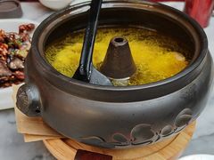 -蔼若春.传承三十年云南菜(金碧公园店)