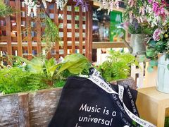 -百老汇(上水广场店)