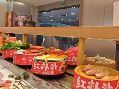 -龍歌自助小火锅(市南金茂湾店)