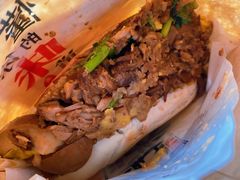 招牌肉夹馍-超级大馍王肉夹馍