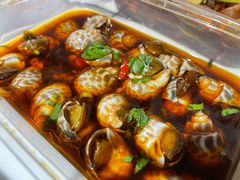 醉螺-喜悦小串丹东小黄牛海鲜烧烤大排档(民主广场店)