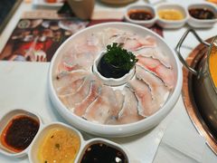 -洪氏嗨捞·猪肚鸡火锅(阳光天地店)