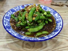 绝味毛豆-江城燕子大排档(江汉路步行街店)