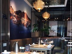 大堂-小船渔村•大连菜•大连焖鱼(黄河路店)