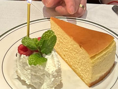 -Wolfgang’s Steakhouse 沃夫冈牛排馆(上海白玉兰广场店)