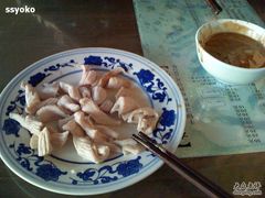 -东兴顺爆肚张