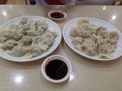 荠菜土猪肉水饺-霍嘟嘟手工水饺(黄山花园店)