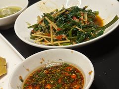 -铜锣湾·有麝自然香(渝北财富中心店)