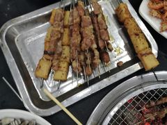 小串-瑞杰烧烤店·24小时营业(山东路店)