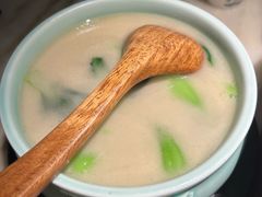 -吴越荣记苏州菜·松鼠桂鱼 100% 活鱼现做(月光码头店)