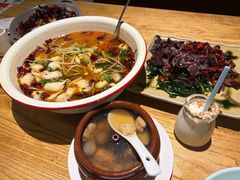 -缘生态云南菜·野生菌庭院餐厅(华侨城店)