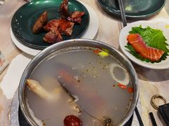 -五月罗马海鲜自助餐厅(月星环球港店)