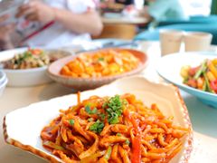 鱼香肉丝-四小姐的店(王府井店)