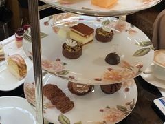 -上海滴水湖皇冠假日酒店