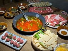 -贵厨酸汤牛肉(小十字店)